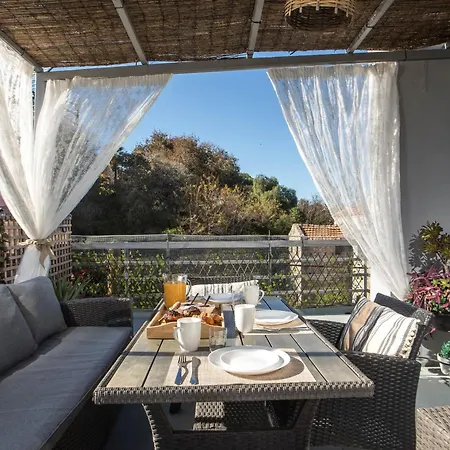 San Francisco Maisonette فيلة Rhodes City