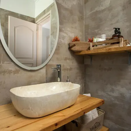 San Francisco Maisonette Villa *