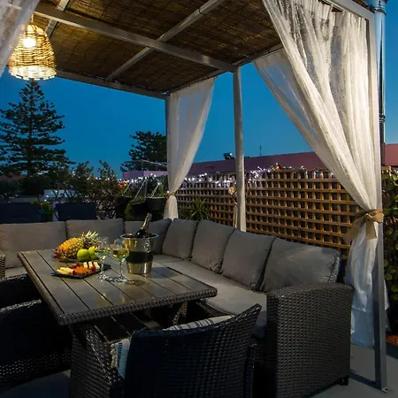 San Francisco Maisonette *