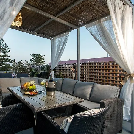 San Francisco Maisonette *